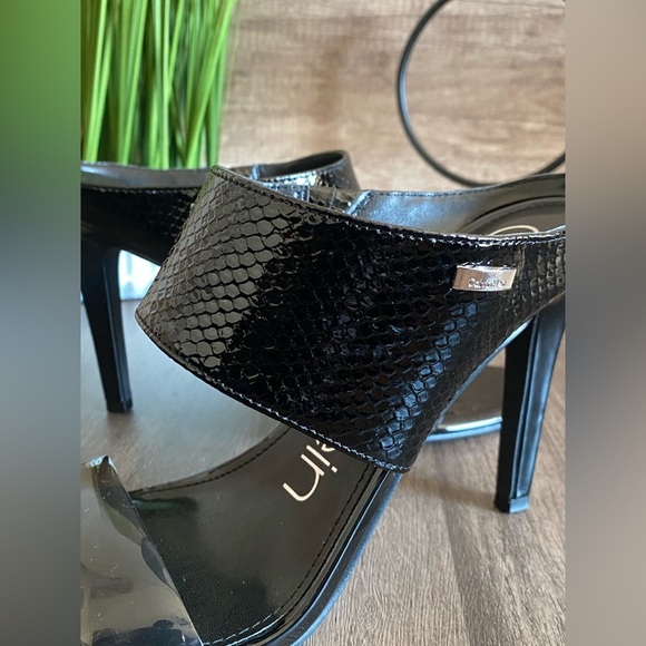 Calvin Klein - Cecily Python Pump (Open Toe) - Picture 7 of 7